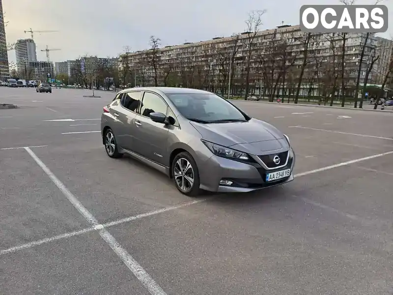 Хэтчбек Nissan Leaf 2018 null_content л. Автомат обл. Киевская, Киев - Фото 1/10