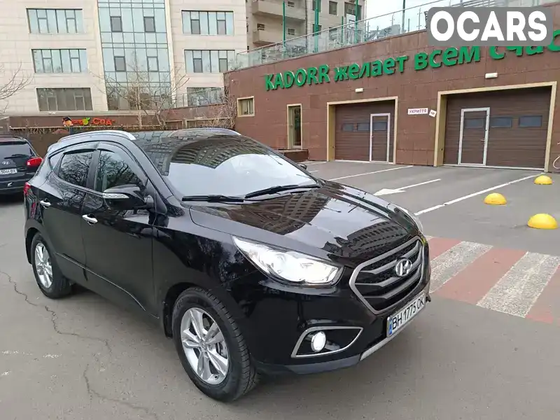 Внедорожник / Кроссовер Hyundai ix35 2012 2 л. Автомат обл. Одесская, Одесса - Фото 1/8