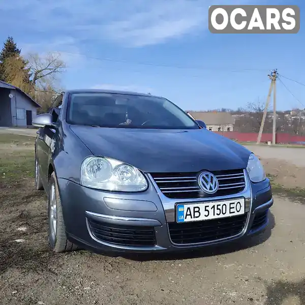 Седан Volkswagen Jetta 2009 1.6 л. Ручная / Механика обл. Винницкая, Чечельник - Фото 1/8