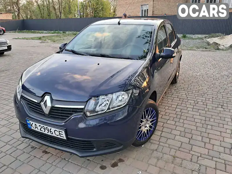 Седан Renault Logan 2015 1.6 л. Ручная / Механика обл. Черкасская, Смела - Фото 1/13