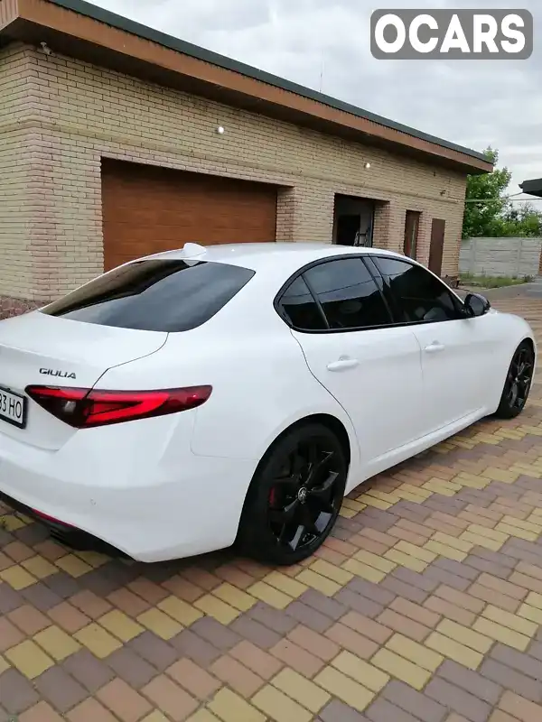 Седан Alfa Romeo Giulia 2020 2 л. Автомат обл. Житомирская, Житомир - Фото 1/15