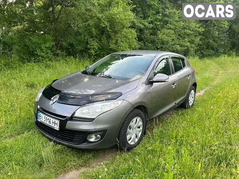 Хэтчбек Renault Megane 2012 1.6 л. Ручная / Механика обл. Полтавская, Лохвица - Фото 1/16