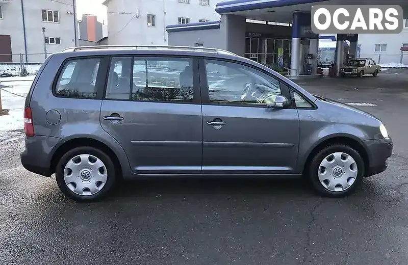 Мінівен Volkswagen Touran 2004 1.6 л. Автомат обл. Чернівецька, Кіцмань - Фото 1/5