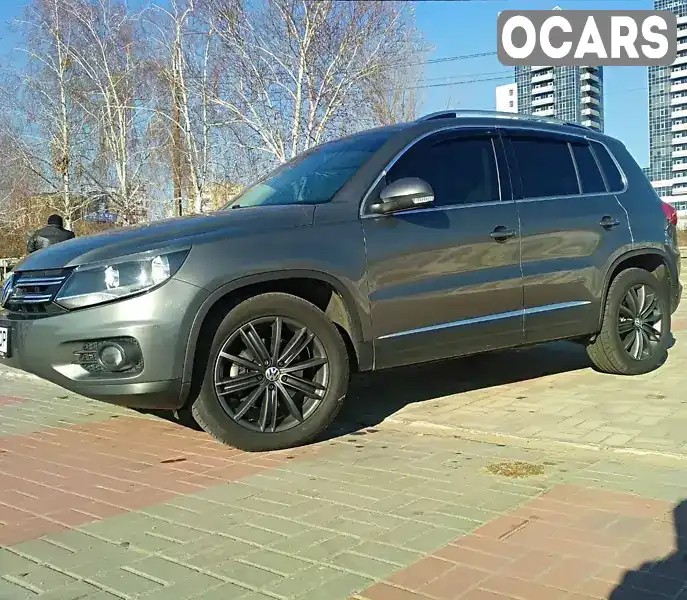 Внедорожник / Кроссовер Volkswagen Tiguan 2012 1.98 л. Автомат обл. Киевская, Украинка - Фото 1/8