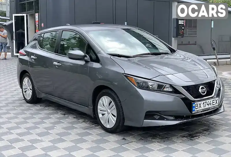 Хэтчбек Nissan Leaf 2018 null_content л. Автомат обл. Львовская, Львов - Фото 1/11