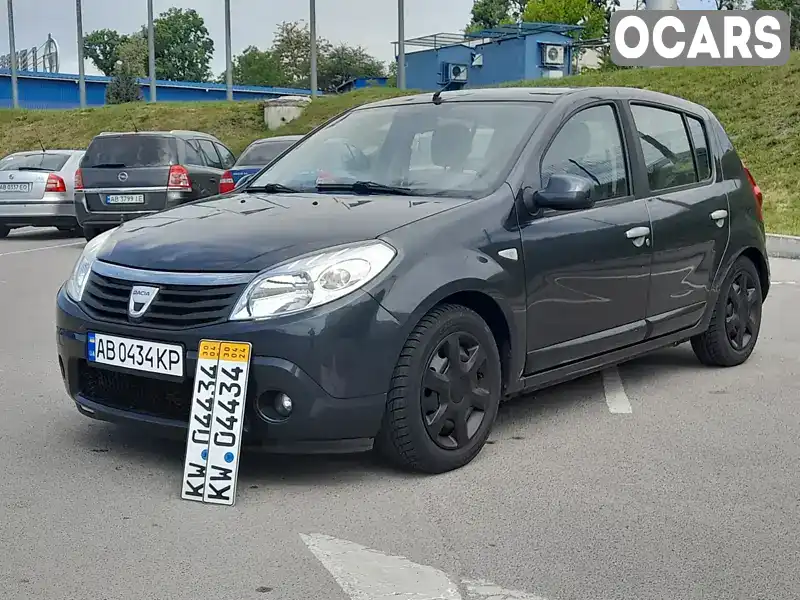 Хэтчбек Dacia Sandero 2009 1.39 л. Ручная / Механика обл. Винницкая, Винница - Фото 1/21