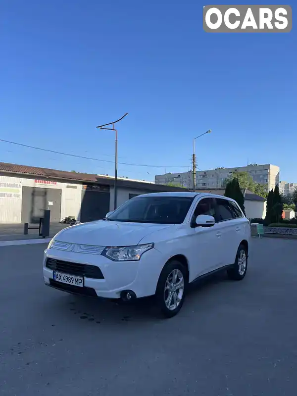 Позашляховик / Кросовер Mitsubishi Outlander 2013 2.36 л. Варіатор обл. Харківська, Харків - Фото 1/21