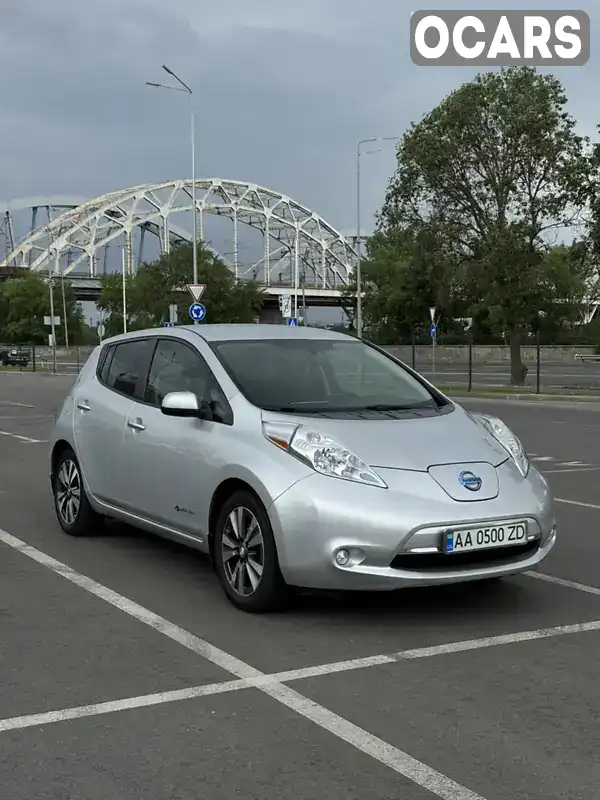 Хэтчбек Nissan Leaf 2015 null_content л. Автомат обл. Киевская, Киев - Фото 1/21