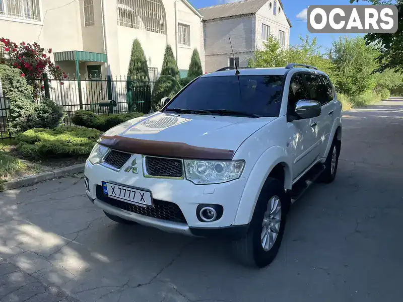 Внедорожник / Кроссовер Mitsubishi Pajero Sport 2010 2.5 л. Автомат обл. Днепропетровская, Днепр (Днепропетровск) - Фото 1/21