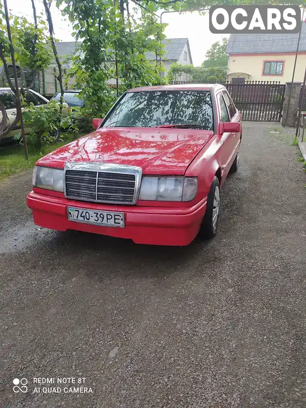 Седан Mercedes-Benz E-Class 1989 2 л. Автомат обл. Закарпатская, Тячев - Фото 1/12