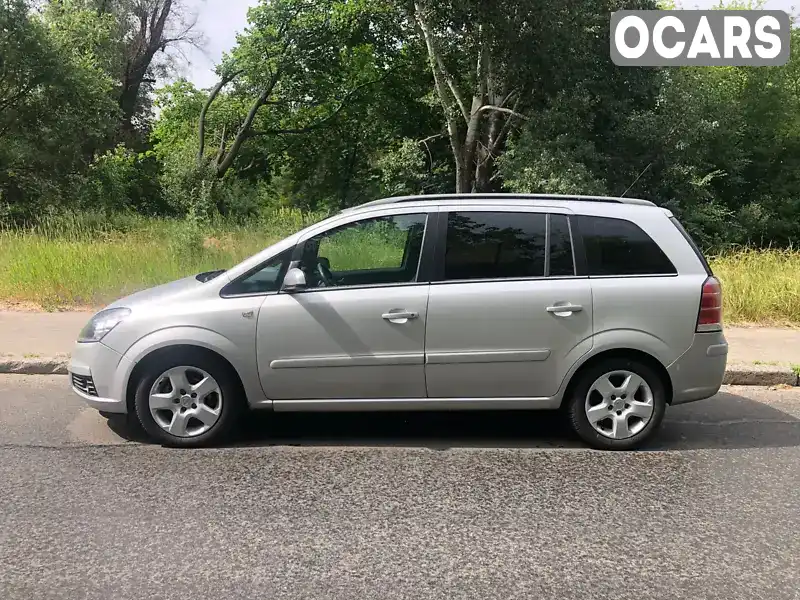 Минивэн Opel Zafira 2005 1.8 л. Ручная / Механика обл. Киевская, Киев - Фото 1/12