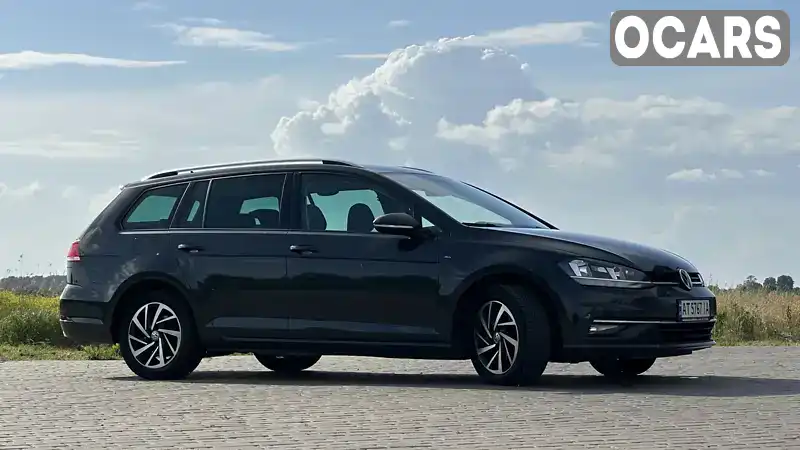 Универсал Volkswagen Golf 2019 2 л. Робот обл. Ивано-Франковская, Ивано-Франковск - Фото 1/17