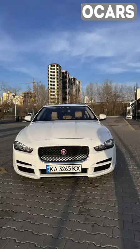 Седан Jaguar XE 2017 2 л. Автомат обл. Київська, Київ - Фото 1/21