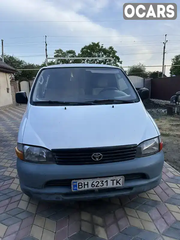 Мінівен Toyota Hiace 2005 2.49 л. Ручна / Механіка обл. Одеська, Подільськ (Котовськ) - Фото 1/17