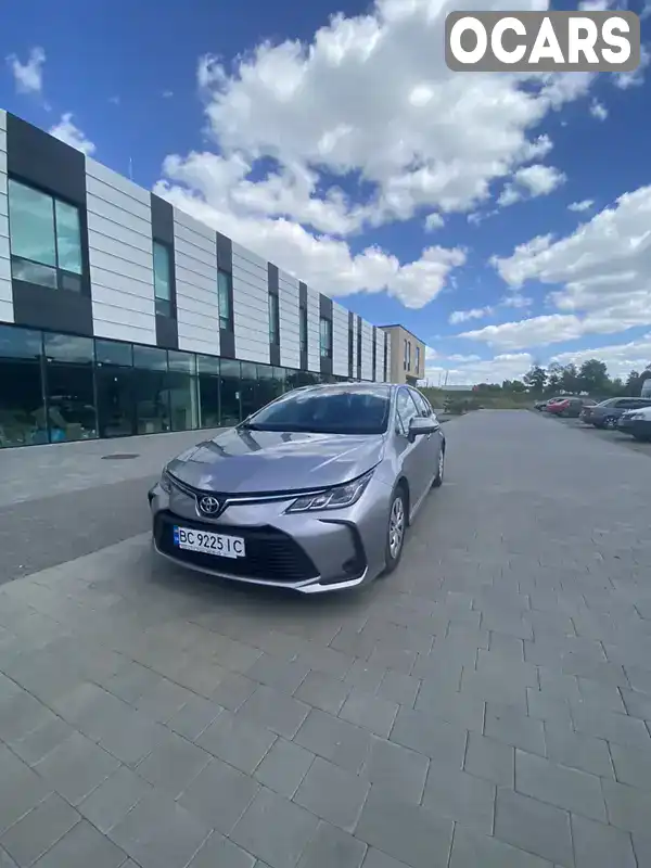 Седан Toyota Corolla 2019 1.6 л. Автомат обл. Хмельницкая, Хмельницкий - Фото 1/9