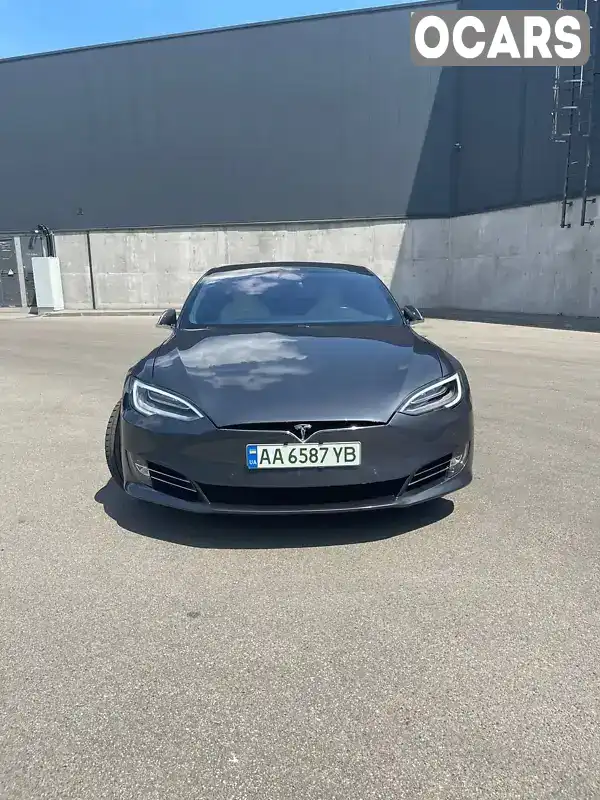 Лифтбек Tesla Model S 2019 null_content л. Автомат обл. Киевская, Киев - Фото 1/21