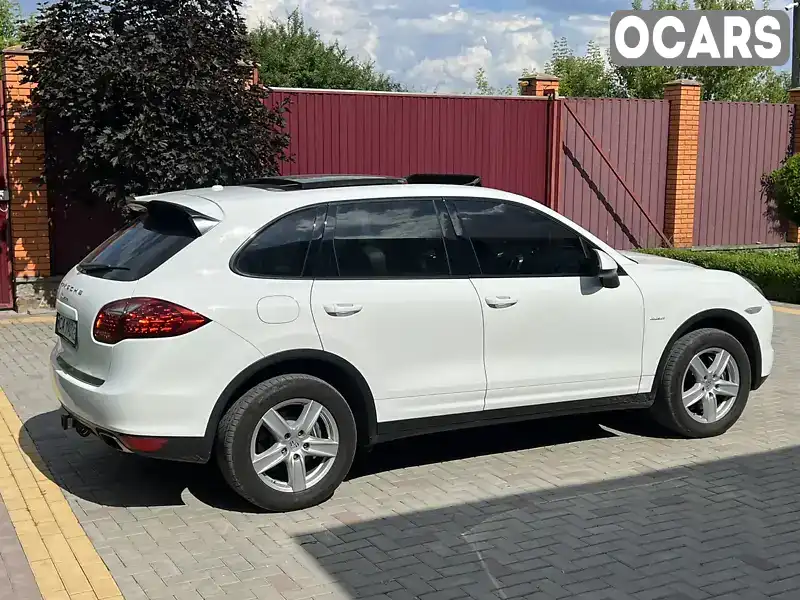 Внедорожник / Кроссовер Porsche Cayenne 2014 3 л. Автомат обл. Черкасская, Умань - Фото 1/14