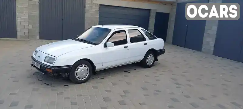 Ліфтбек Ford Sierra 1986 1.6 л. Ручна / Механіка обл. Рівненська, Березне - Фото 1/10