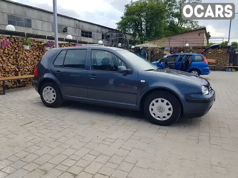 Хэтчбек Volkswagen Golf 2002 1.6 л. Ручная / Механика обл. Ивано-Франковская, Ивано-Франковск - Фото 1/17