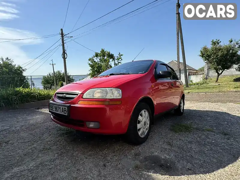 Седан Chevrolet Aveo 2005 1.5 л. Ручная / Механика обл. Николаевская, Николаев - Фото 1/14