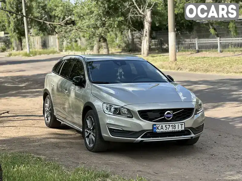 Универсал Volvo V60 Cross Country 2017 2.4 л. Автомат обл. Днепропетровская, Кривой Рог - Фото 1/21