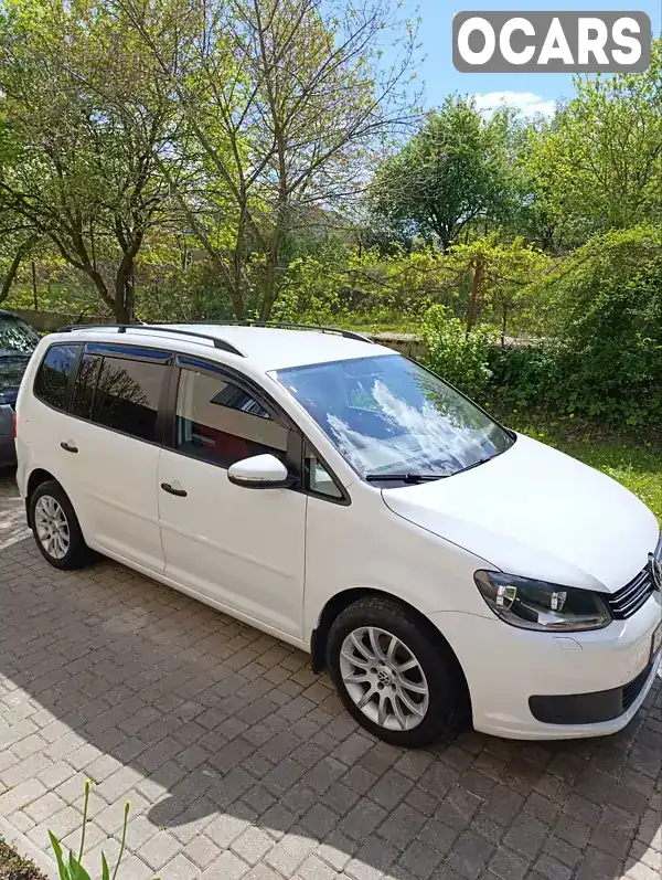 Минивэн Volkswagen Touran 2014 1.6 л. Автомат обл. Львовская, Старый Самбор - Фото 1/13