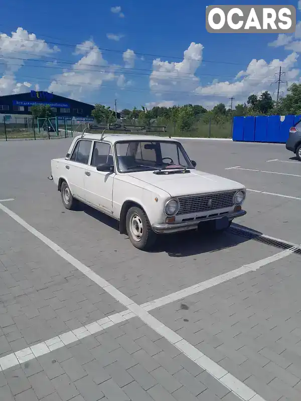 Седан ВАЗ / Lada 2101 1981 1.2 л. Ручная / Механика обл. Винницкая, Винница - Фото 1/9