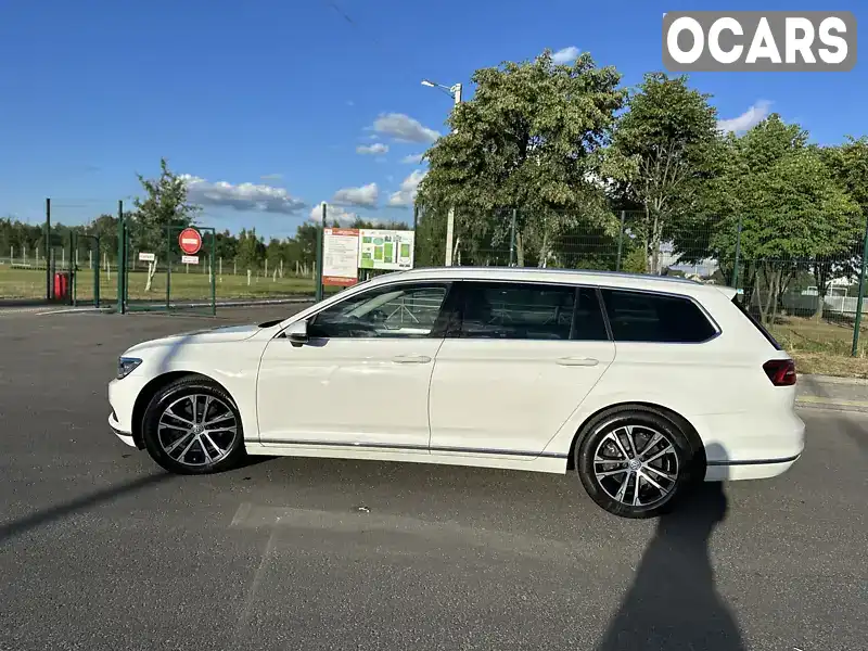 Универсал Volkswagen Passat 2018 1.97 л. Автомат обл. Волынская, Ковель - Фото 1/3