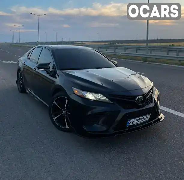 Седан Toyota Camry 2019 2.5 л. Автомат обл. Днепропетровская, Днепр (Днепропетровск) - Фото 1/21