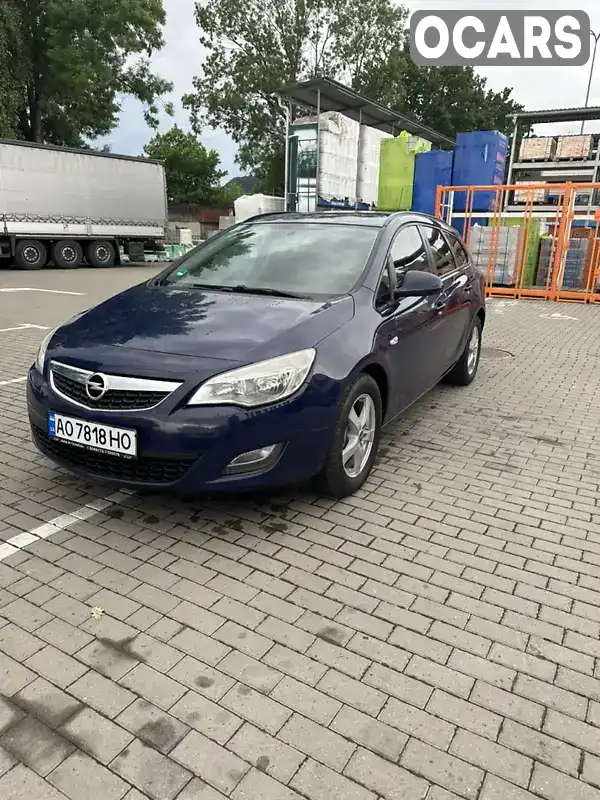 Універсал Opel Astra 2012 1.3 л. Ручна / Механіка обл. Закарпатська, Хуст - Фото 1/12