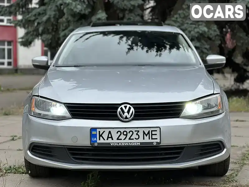 Седан Volkswagen Jetta 2012 2.5 л. Автомат обл. Днепропетровская, Днепр (Днепропетровск) - Фото 1/21