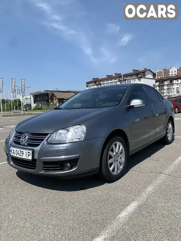 Седан Volkswagen Jetta 2008 1.6 л. Ручная / Механика обл. Киевская, Киев - Фото 1/14