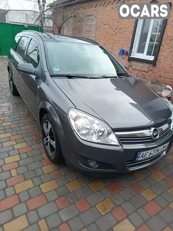 Универсал Opel Astra 2009 1.6 л. Ручная / Механика обл. Харьковская, Красноград - Фото 1/12