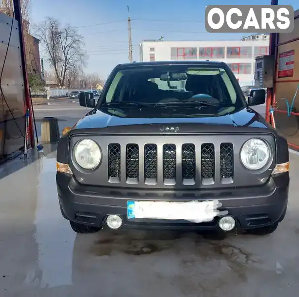 Внедорожник / Кроссовер Jeep Patriot 2015 2.4 л. Автомат обл. Киевская, Белая Церковь - Фото 1/8