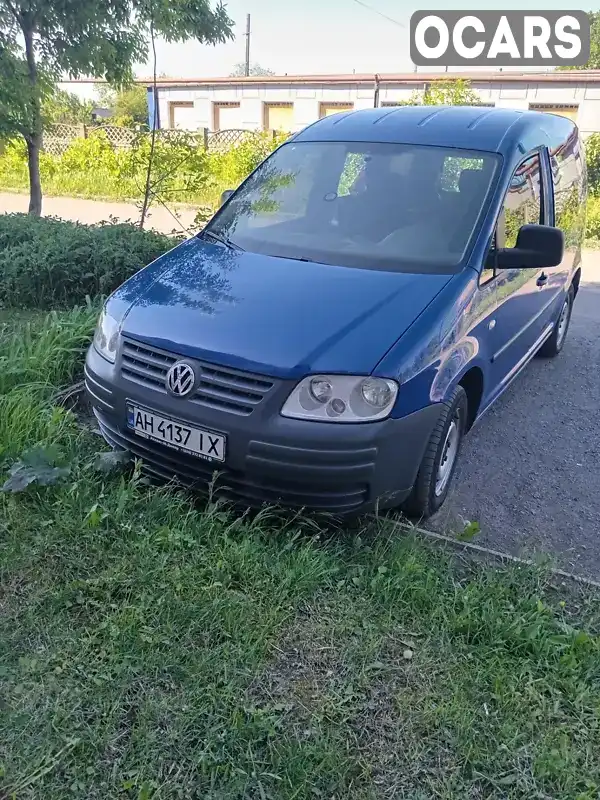 Минивэн Volkswagen Caddy 2010 1.97 л. Ручная / Механика обл. Донецкая, Покровск (Красноармейск) - Фото 1/9