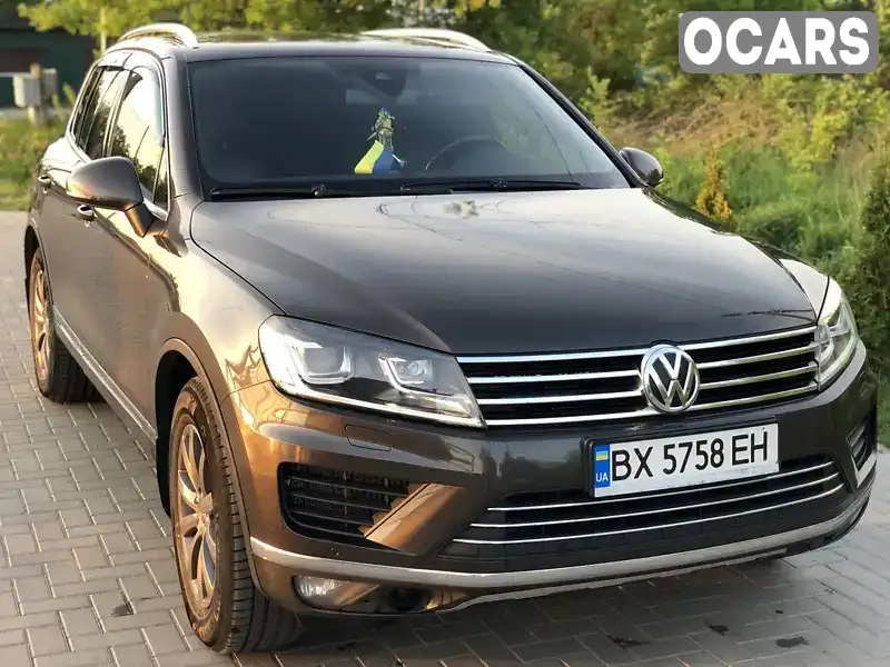 Позашляховик / Кросовер Volkswagen Touareg 2015 2.97 л. Автомат обл. Хмельницька, Шепетівка - Фото 1/21