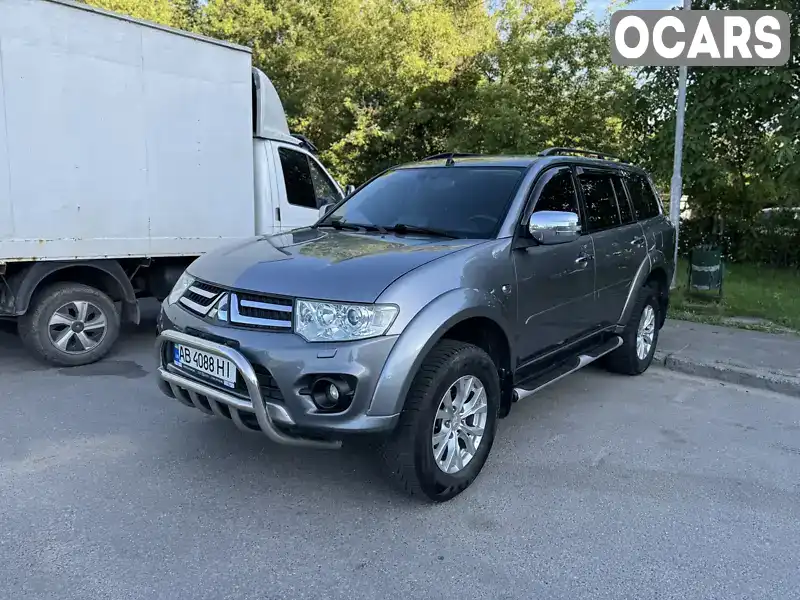 Внедорожник / Кроссовер Mitsubishi Pajero Sport 2013 2.5 л. Ручная / Механика обл. Винницкая, Винница - Фото 1/9