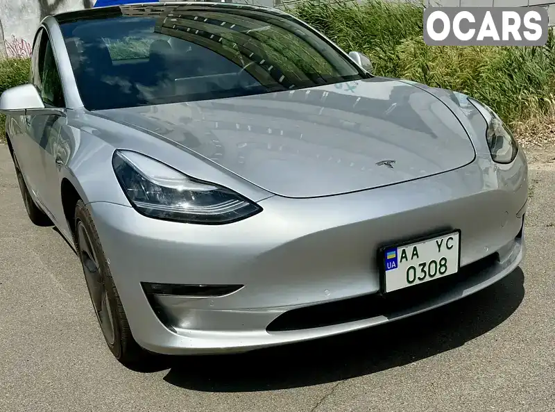 Седан Tesla Model 3 2018 null_content л. обл. Киевская, Киев - Фото 1/17