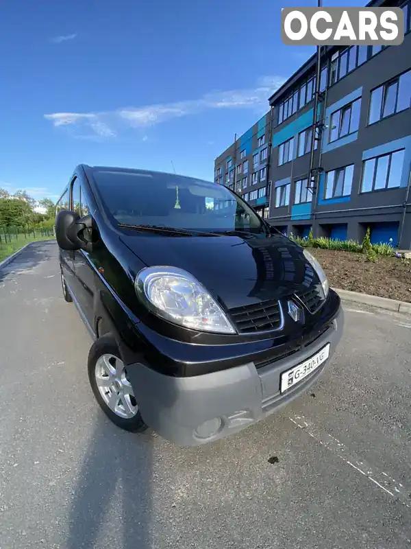 Мінівен Renault Trafic 2011 2 л. Ручна / Механіка обл. Рівненська, Рівне - Фото 1/21