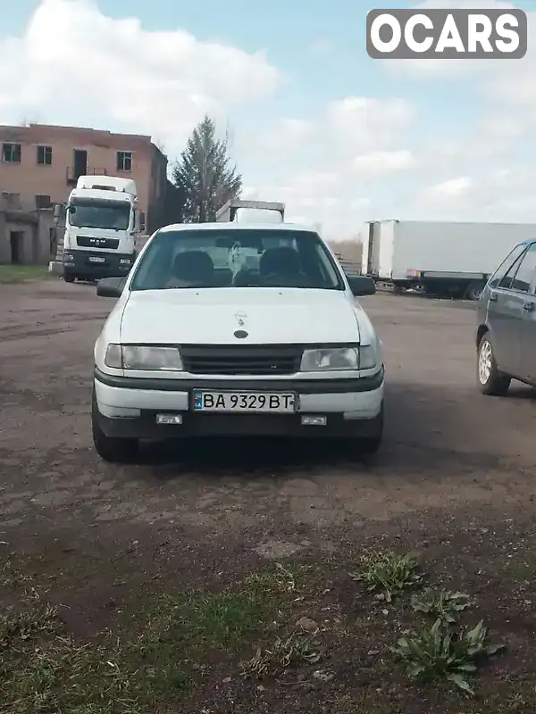 Седан Opel Vectra 1991 1.6 л. Ручна / Механіка обл. Кіровоградська, Олександрія - Фото 1/6