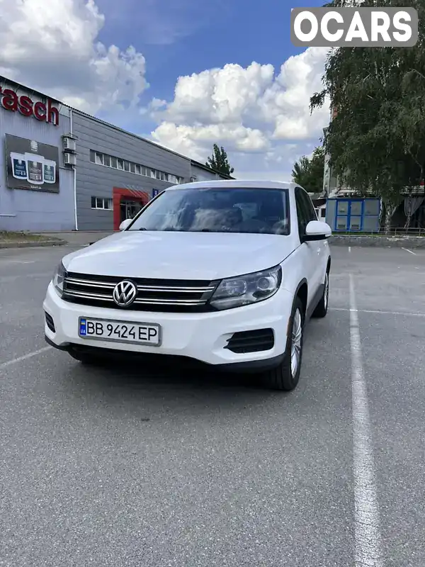 Внедорожник / Кроссовер Volkswagen Tiguan 2012 1.98 л. Ручная / Механика обл. Киевская, Киев - Фото 1/18