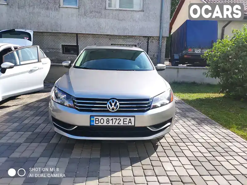 Седан Volkswagen Passat 2013 2.48 л. Автомат обл. Львовская, Золочев - Фото 1/11