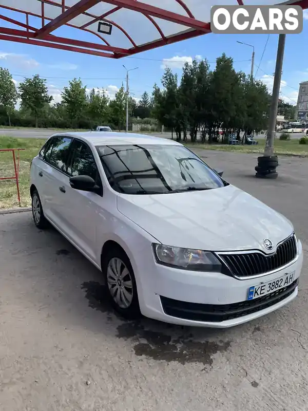 Хэтчбек Skoda Rapid 2016 1.2 л. Ручная / Механика обл. Днепропетровская, Кривой Рог - Фото 1/20