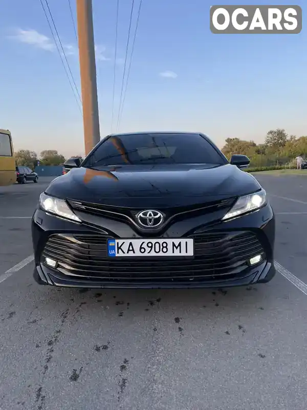 Седан Toyota Camry 2018 2.49 л. Автомат обл. Киевская, Ирпень - Фото 1/18