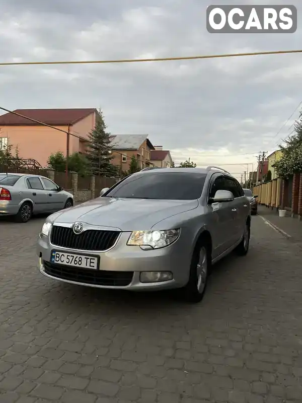 Універсал Skoda Superb 2010 2 л. Автомат обл. Львівська, Червоноград - Фото 1/21