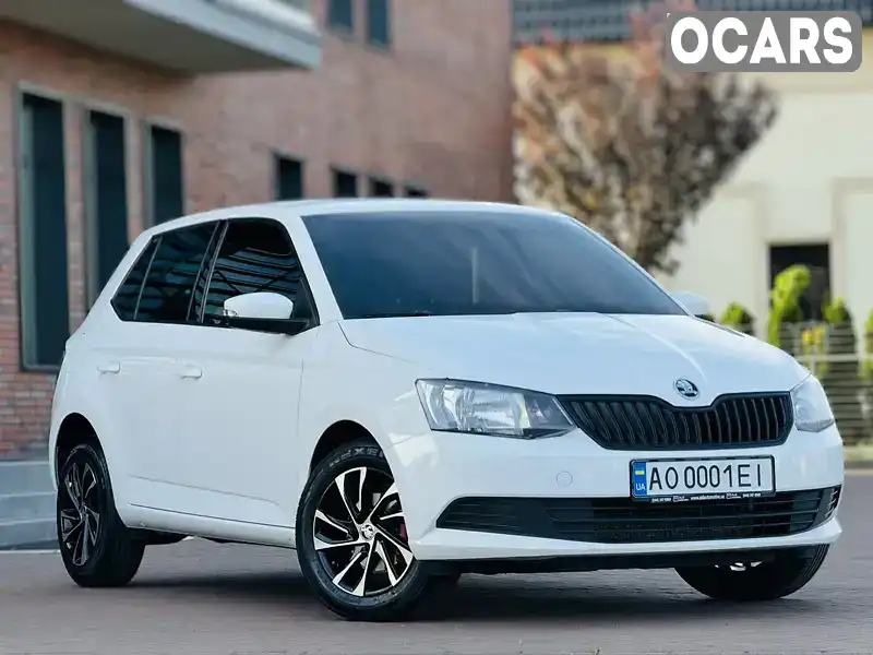 Хетчбек Skoda Fabia 2017 1 л. Ручна / Механіка обл. Закарпатська, Мукачево - Фото 1/21