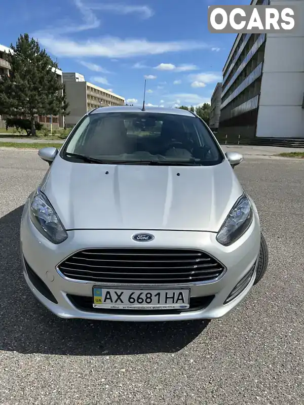 Хетчбек Ford Fiesta 2013 1.5 л. Ручна / Механіка обл. Закарпатська, Ужгород - Фото 1/21