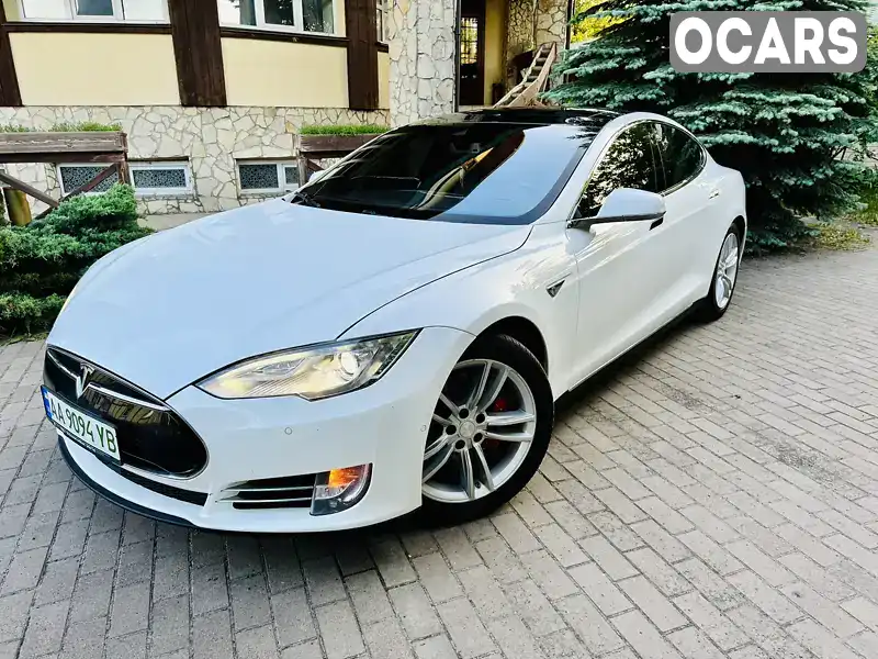 Лифтбек Tesla Model S 2015 null_content л. Автомат обл. Киевская, Киев - Фото 1/21