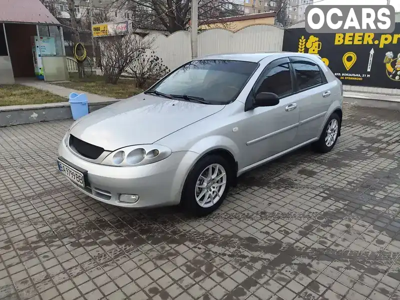 Хэтчбек Chevrolet Lacetti 2008 1.6 л. Ручная / Механика обл. Кировоградская, Кропивницкий (Кировоград) - Фото 1/21