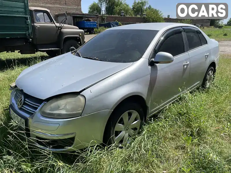 Седан Volkswagen Jetta 2006 1.6 л. Ручная / Механика обл. Черкасская, Каменка - Фото 1/9